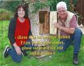 Ein Bienenhaus am Waldesrand Zeidler Duo Helmut und Gabi singen Lieder aus der Welt der Honigbiene zu bekannten Melodien